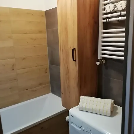 Szept Plazy Apartment *